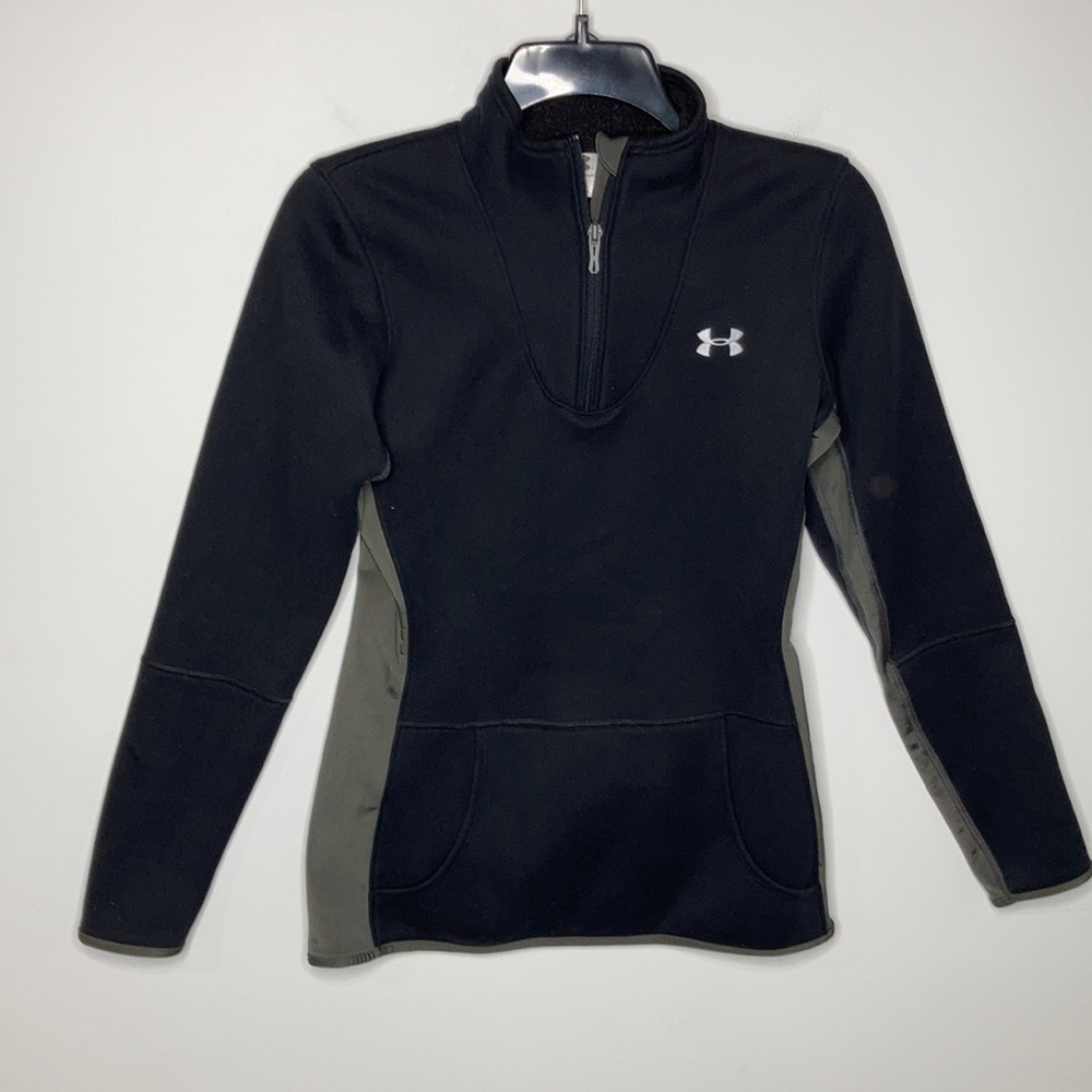 Under Armour quarter Zip sweatshirt size small‎